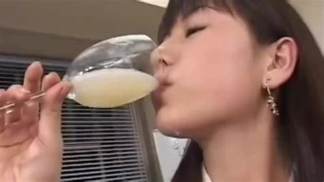 Real Teen Drinks A Lot Of Cum From A Glass Thumbzilla