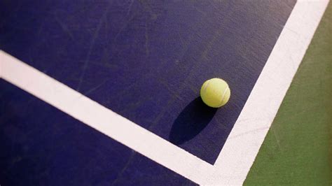 45 Tennis Court Wallpaper