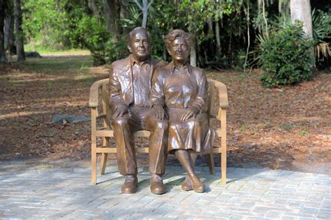 Glenn E And Trudie Bryant Statue Hinesville Vanishing Georgia Photographs By Brian Brown