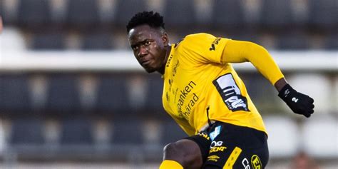 Transferts, salaire, palmares, statistiques en club et en sélection nationale. Kenyan international Joseph Okumu suffers injury setback ...