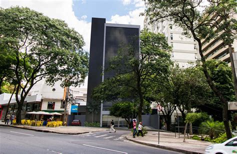 Edifício Na Rua Santa Rita Durão Alvaro Drummond