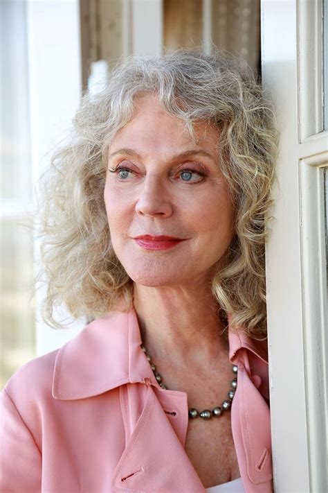 23 Blythe Danner Hairstyles Hairstyle Catalog