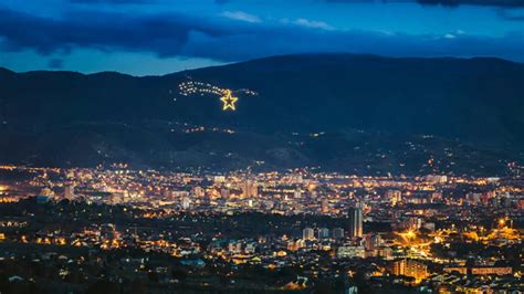 Il suo debutto sul grande schermo è stato col ruolo di ruth ellis in ballando con. La Stella di Miranda - Le Città PerBene - Terni
