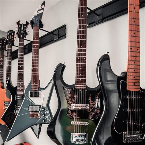 Best Guitar Hangers 2020 How To Hang Display Organize Your Guitars