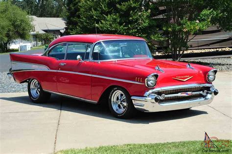 Restored 1957 Chevy Bel Air 2 Dr Hardtop 327700r4 Ford 9 Ps Pdb Ac