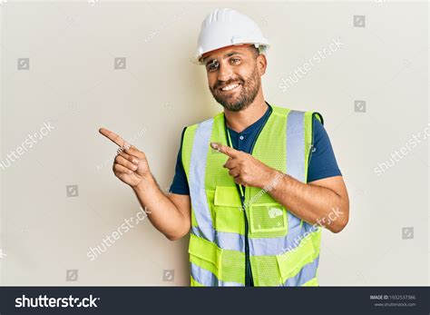 5601 Contractor Pointing Finger Images Stock Photos And Vectors
