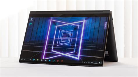 Lenovo Yoga 9i 14in Shadow Black Review One Of The Best 2 In 1s