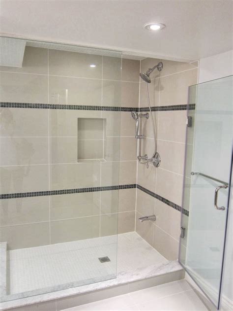 Ideas on how to use mosaic tile for shower floors. Just an idea of what beige/cream/tan tiles look with white ...