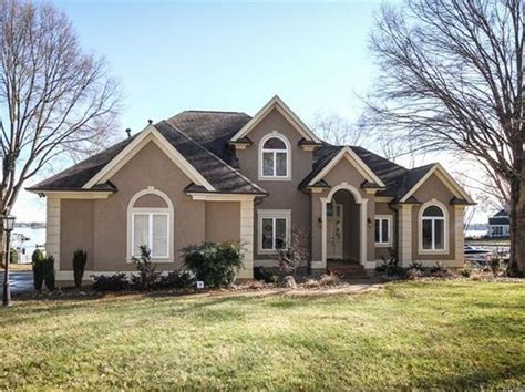 Lake norman lakefront homes for sale. Lake Norman Waterfront - Mooresville Real Estate ...