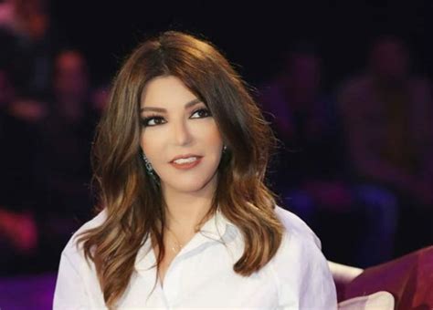 جثة مجهولة الهوية موجودة بأحد الأماكن بمنطقة حلوان، بها عدد من الطعنات النافذة التي أدت للوفاة، بتفتيش الجثة وجد بحوزتها الهاتف المحمول والمتعلقات الشخصية سميرة سعيد تكشف معنى لقب "الديفا" | في الفن