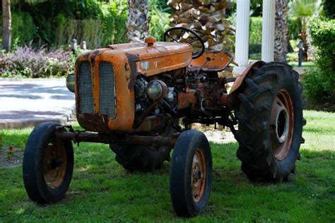 Images Gratuites Tracteur Champ Ferme Roue Vieux Véhicule