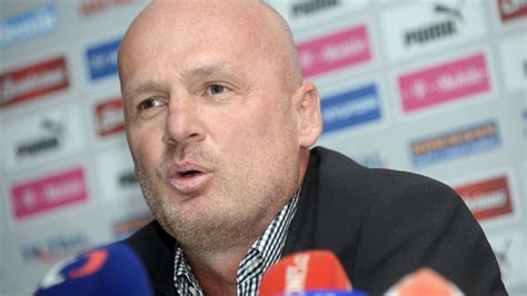 Michal bílek (born 13 april 1965) is a football manager and former player. Bílek: Tohle byla ideální česká sestava. Postavím ji i v ...
