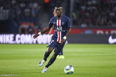 Hnl i više od 5000 natjecanja u preko 30 sportova diljem svijeta) na rezultati.com stranici! PSG: Blessé, Idrissa Gueye donne de ses nouvelles