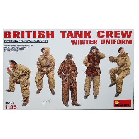 Macheta Militara Miniart British Tank Crew Winter Uniform 135 Mini