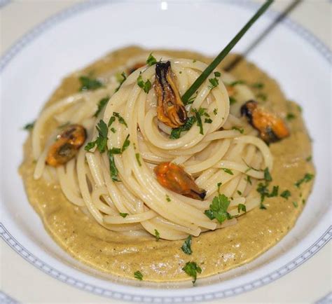 Simple Science: How to Make a Volcano with Kids