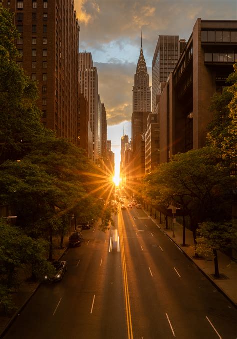 5 Tips For Photographing Manhattanhenge