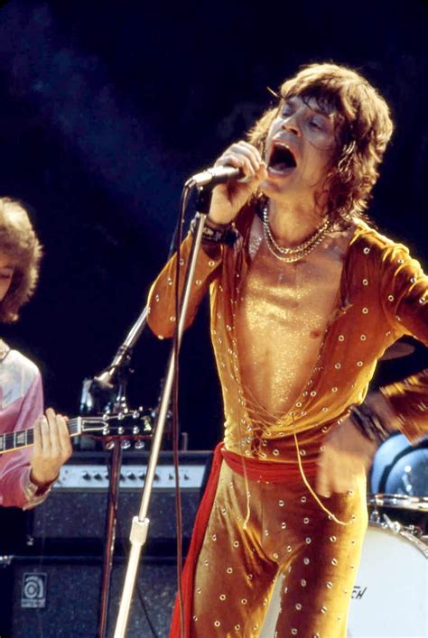 70s Fashion Mick Jaggers 60s Style And Iconic Rolling Stones Outfits