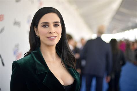 Sarah Silverman Says Louis Ck Masturbated In Front Of Her Defends Him