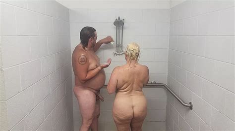 Husband And Wife Taking A Shower With A Quickie Xhamster