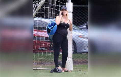 tiger woods pregnant ex wife elin nordegren looks ready to pop