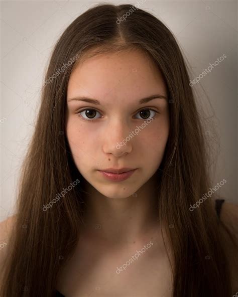 Beautiful Teenage Girl Face — Stock Photo © Heijo 77647628