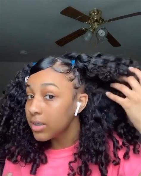 10 Swoop Ponytail With Curly Hair Fashion Style