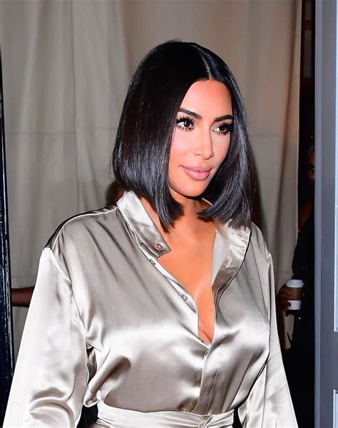 Kim Kardashians Short Bob Haircut Photos Popsugar Beauty Photo 2