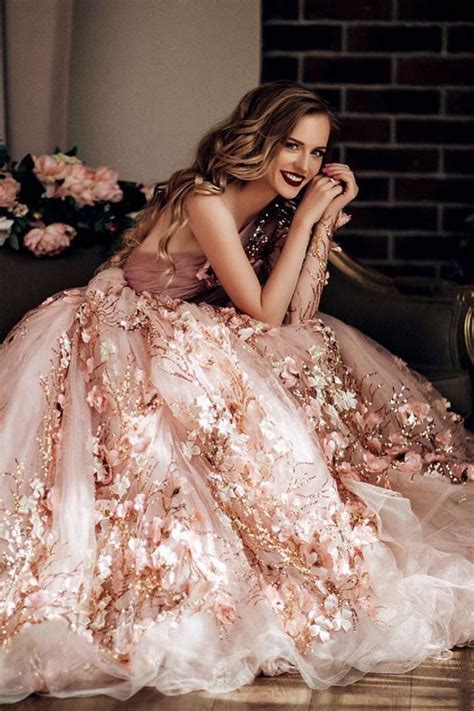 Fabulous Rose Gold Wedding Color Ideas You Ll Fall In Love With Elegantweddinginvites Com