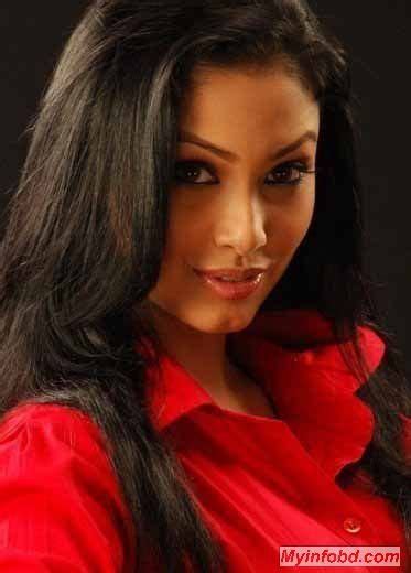 Nabila Karim Hot And Sexy Bangladeshi Ramp Model Big Boobs Hot And