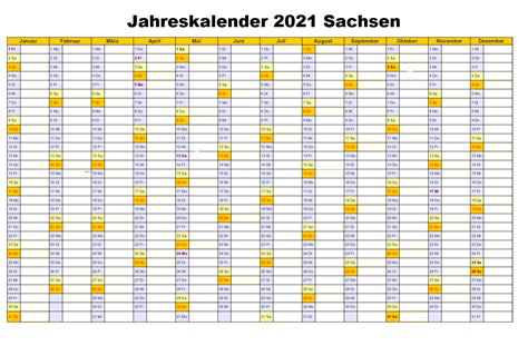 In jedem der fünf farbschemen sind die kalenderwochen und gesetzlichen feiertage eingetragen. Jahreskalender 2021 Kostenlos Zum Ausdrucken - Kalender ...