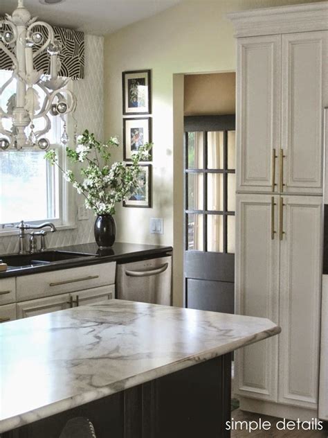 Solvents such as denatured alcohol can also be used. 10+ Beautiful kitchens with Laminate Countertops