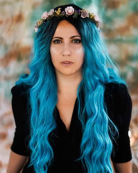 top 10 mermaid blue hair colors to grab attention