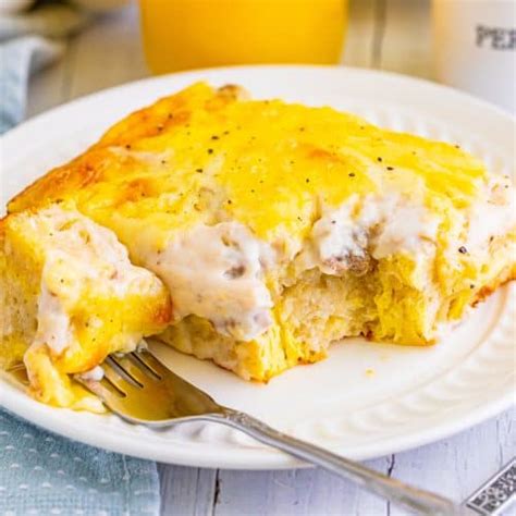 Biscuits And Gravy Casserole The Country Cook