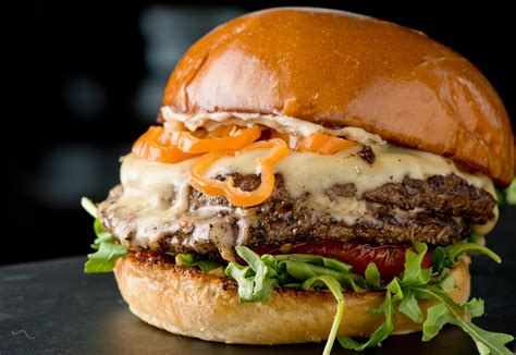 Heres Where You Can Get The Best Burger In Chicago Iheart