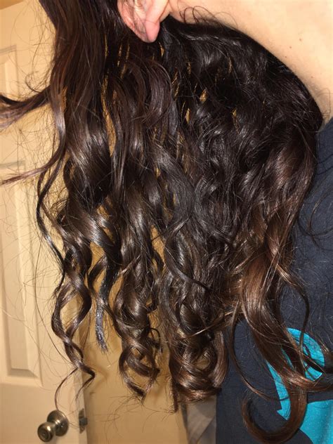 Help Figuring Out My Curl Type I Think Im Between A 2b And 2c With