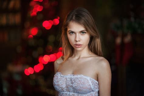 Picture Of Alexandra Smelova Women Beauty Pictures Young Models