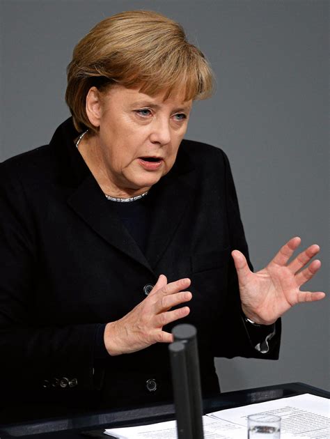 Merkel Ingen Enkel Løsning På Krisen