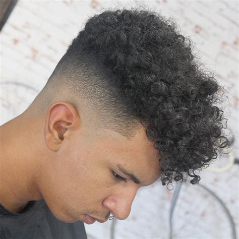 Latest 2018 Best Fade Haircuts Mens Hairstyle Swag