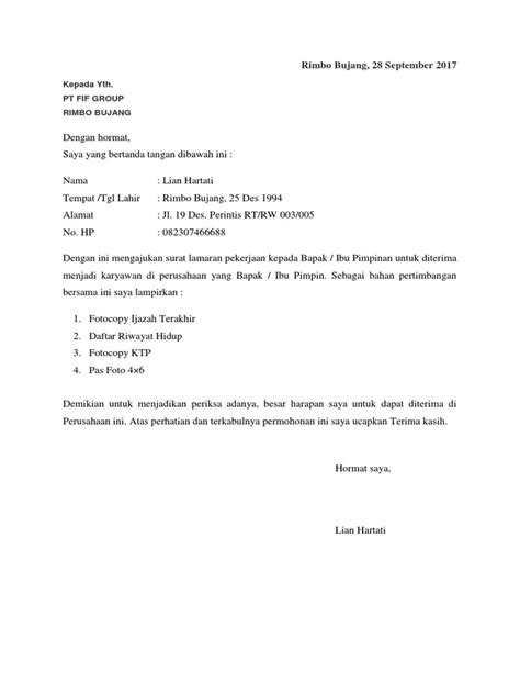 Bagaimanapun juga apakah kamu layak diterima di sebuah perushaan apa tidak juga bergantung pada resume yang kamu kirimkan. 12++ Contoh Surat Lamaran Untuk Fif Group - Kumpulan Contoh Gambar