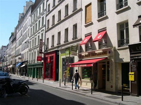 Photos Paris En 2008 Une Rue Commerçante Dans Le 7e Arrondissement