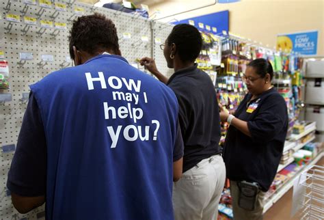 Walmart gives its workers a raise - CBS News