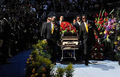 Open Caskets Of Famous People And Celebrities Whose Death Shook The