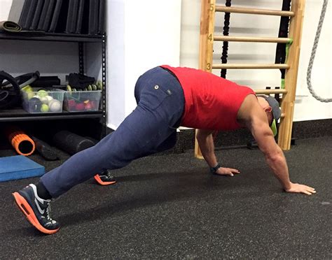 6 Of The Best Bodyweight Arm Exercises That Arent Push Ups Arm