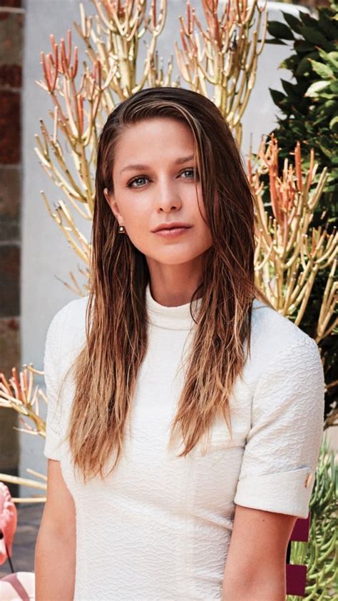 Sorry But Youre Not Allowed To Look That Good With Wet Hair Melissa Benoist Hot Melissa Marie