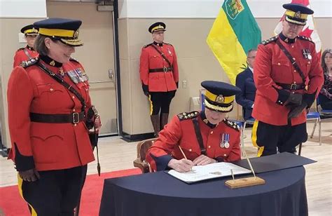 New Commanding Officer Officially Takes Over Saskatchewan Rcmp