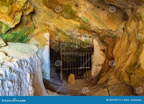 Entrance Of Zoodochos Pigi Cave Mesa Vouno Santorini Greece Stock Image