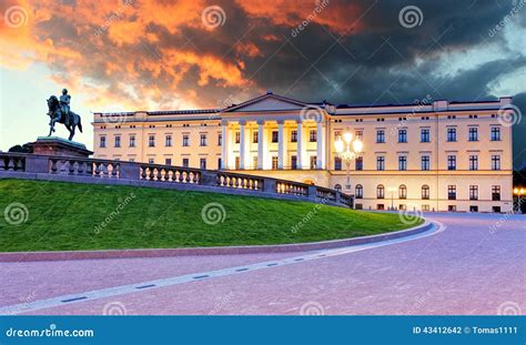 Royal Palace In Oslo Norway Stock Photo Image Of Capital Norway