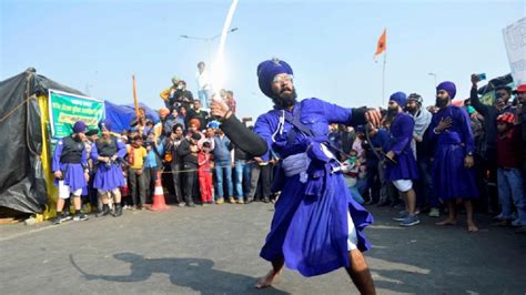 what is the history of nihang sikhism sikhheros chronicles of culture news and tradition