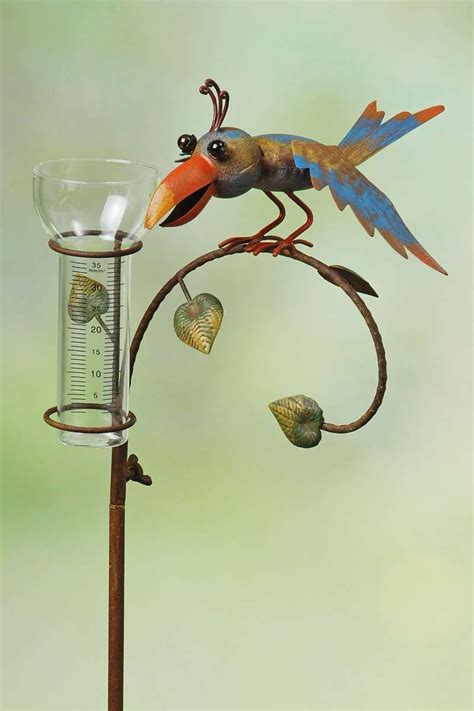 Maybe you would like to learn more about one of these? Gartenstab Regenmesser Vogel Gartenstecker mit Ranke ...