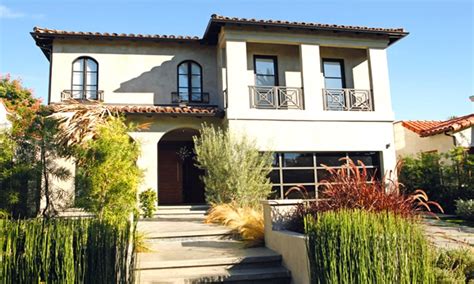 1,978 likes · 280 talking about this. Manny Pacquiao Owns These Grand Mansions, Businesses